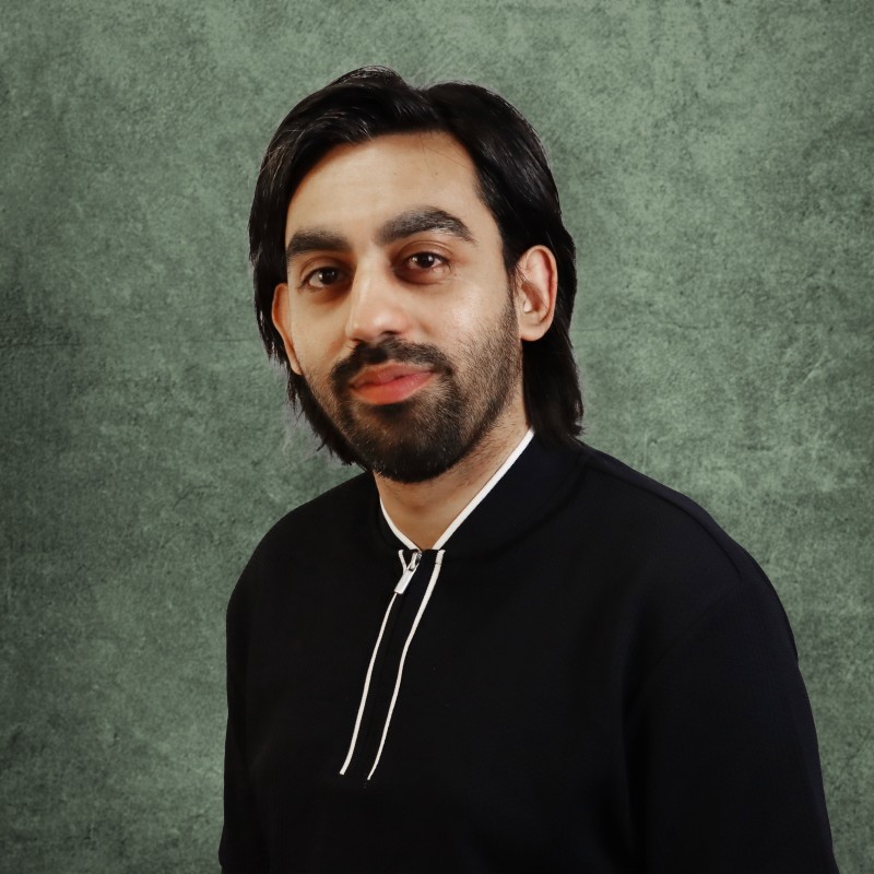 Kris – Vivant Consultant Kris Mehta